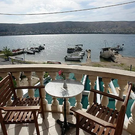 Pansion Gea Pensjonat Pag Town
