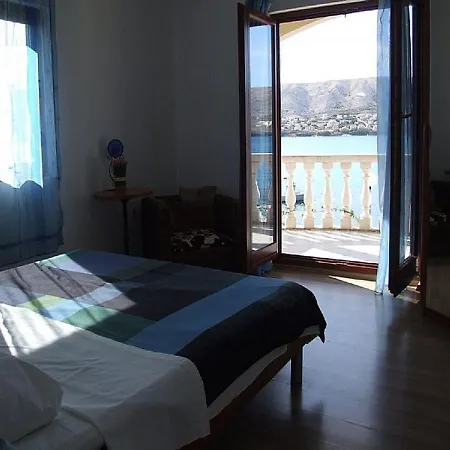 Guest house Pansion Gea Pag Town