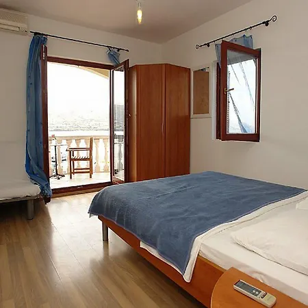 Pansion Gea بيت ضيافة 3*